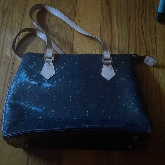 LOUIS VUITTON MONOGRAM VERNIS HOUSTON SHOULDER BAG - Picture 1 of 1